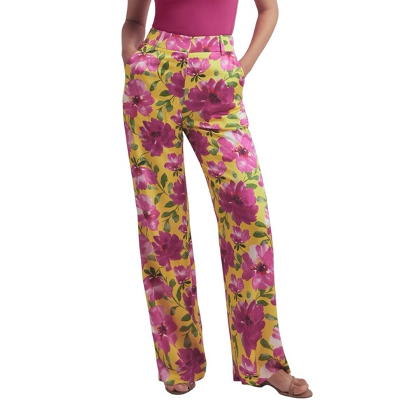 The Fiona Floral Satin Wide-Leg Pants - Picture 9 of 9